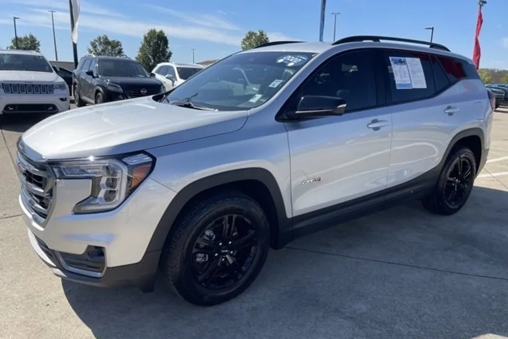 2022 Gmc Terrain AT4 photo 1