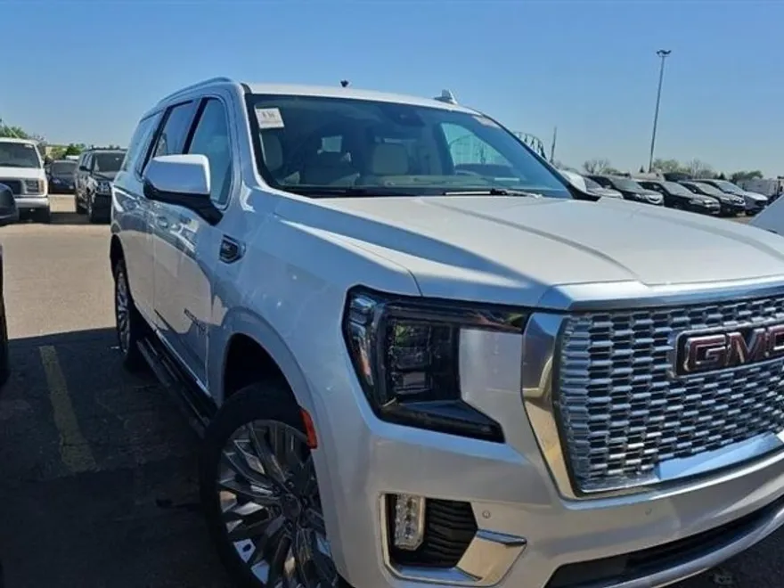 2024 Gmc Yukon Denali photo 1