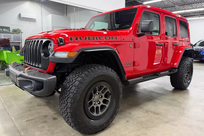 2023 Jeep Wrangler Unlimited Rubicon 392 photo 1