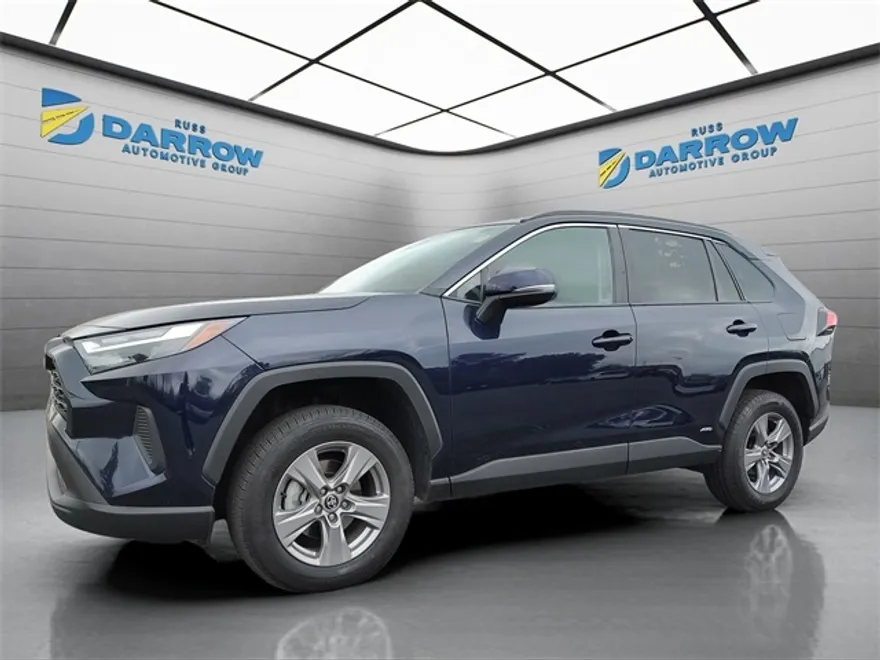 2022 Toyota RAV4 Hybrid XLE photo 1