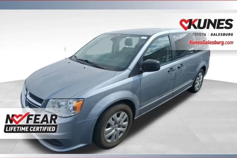 2019 Dodge Grand Caravan SE photo 1
