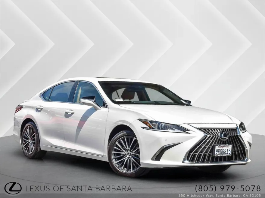 2025 Lexus ES 300h photo 1