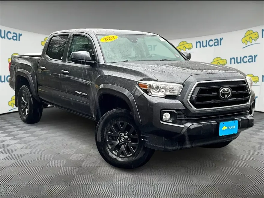 2021 Toyota Tacoma SR5 photo 1