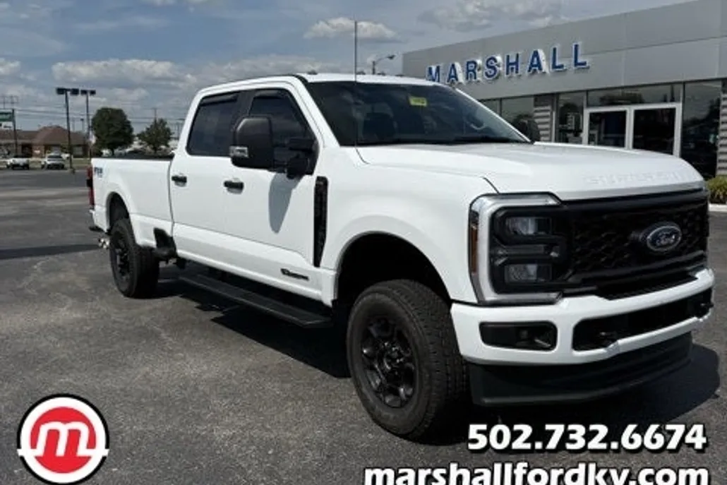 2024 Ford F-350 photo 1