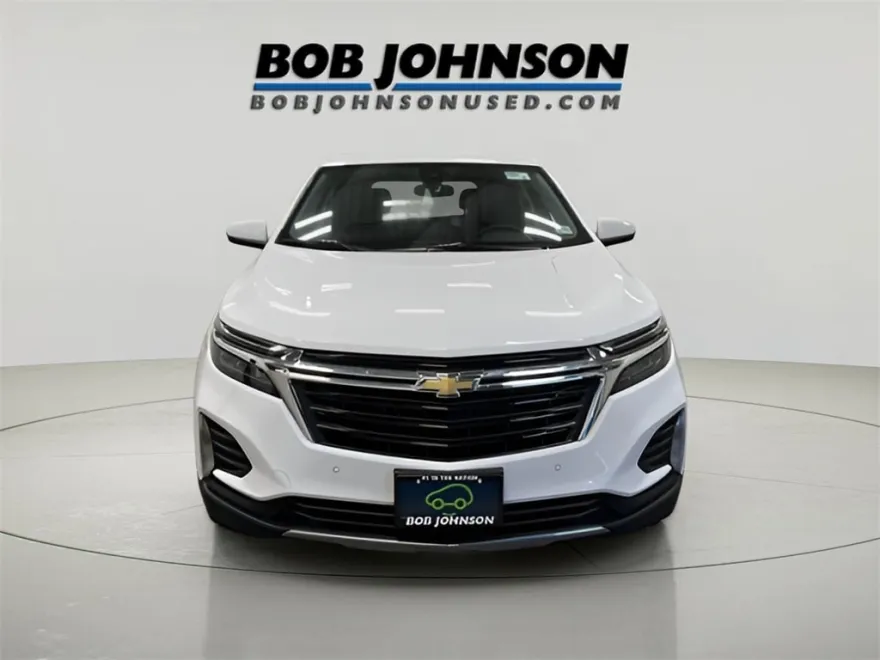2024 Chevrolet Equinox LT photo 1
