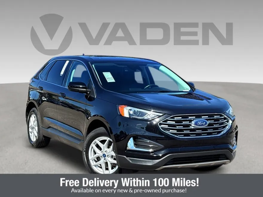 2022 Ford Edge SEL photo 1