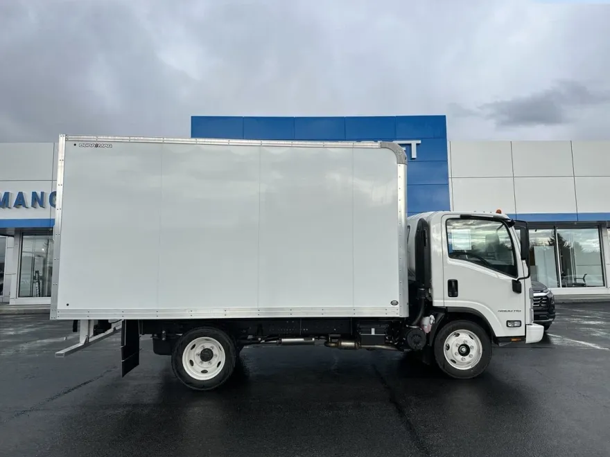 2024 Chevrolet Silverado 4500HD photo 1