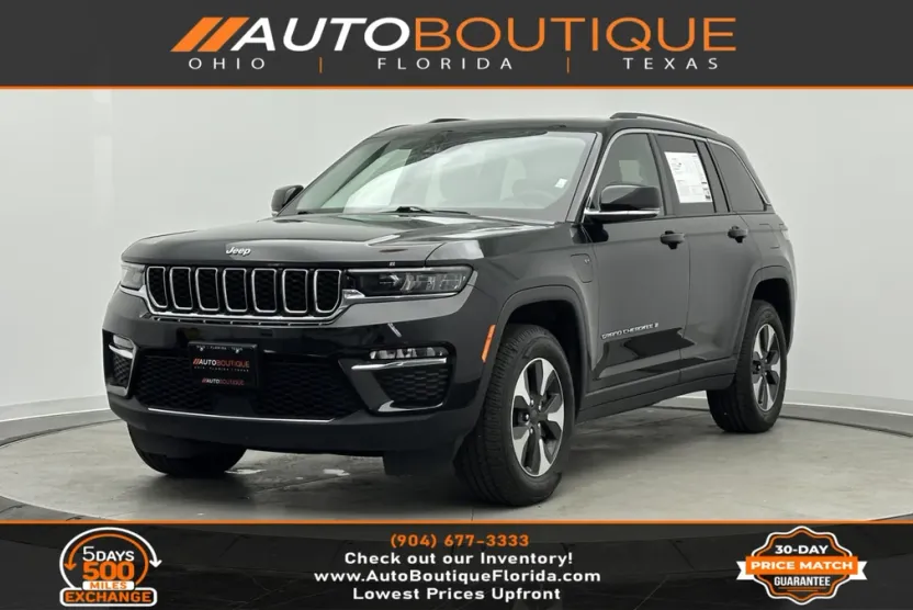 2024 Jeep Cherokee Limited 4xe photo 1