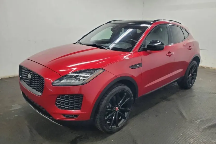 2019 Jaguar E-PACE P250 SE photo 1