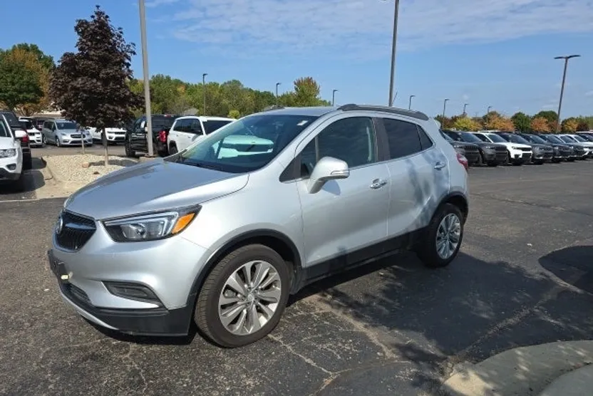 2017 Buick Encore Preferred photo 1
