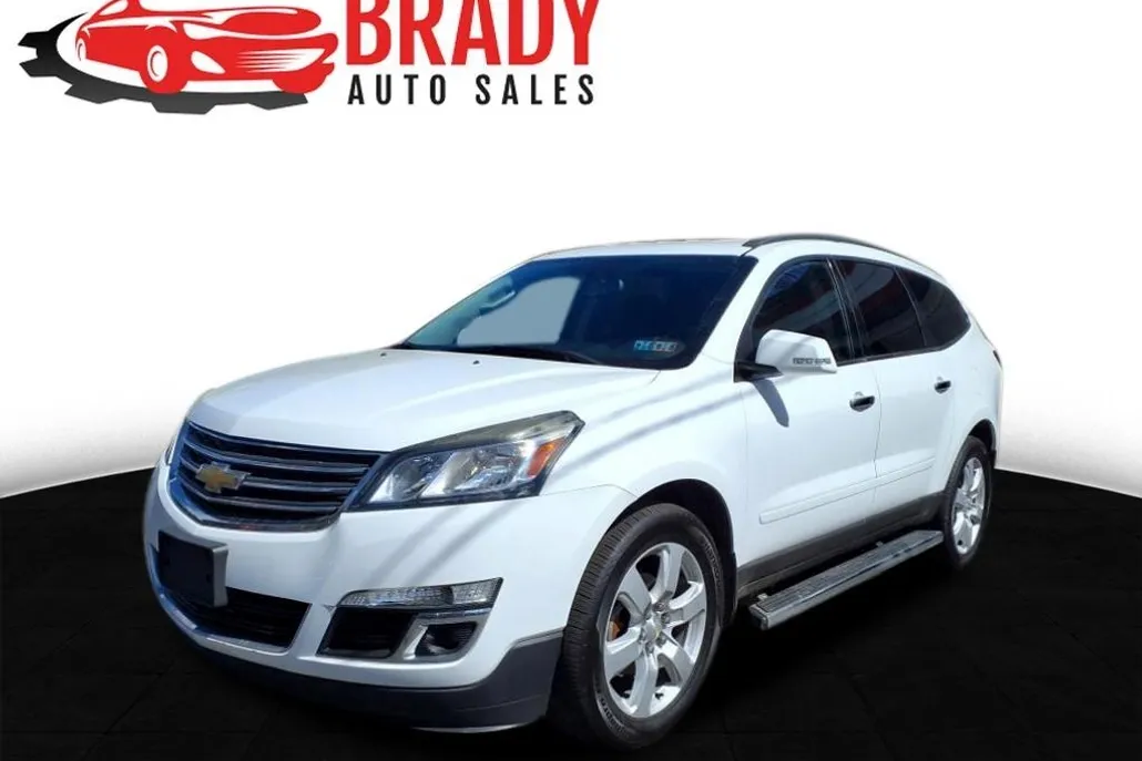 2016 Chevrolet Traverse 1LT photo 1