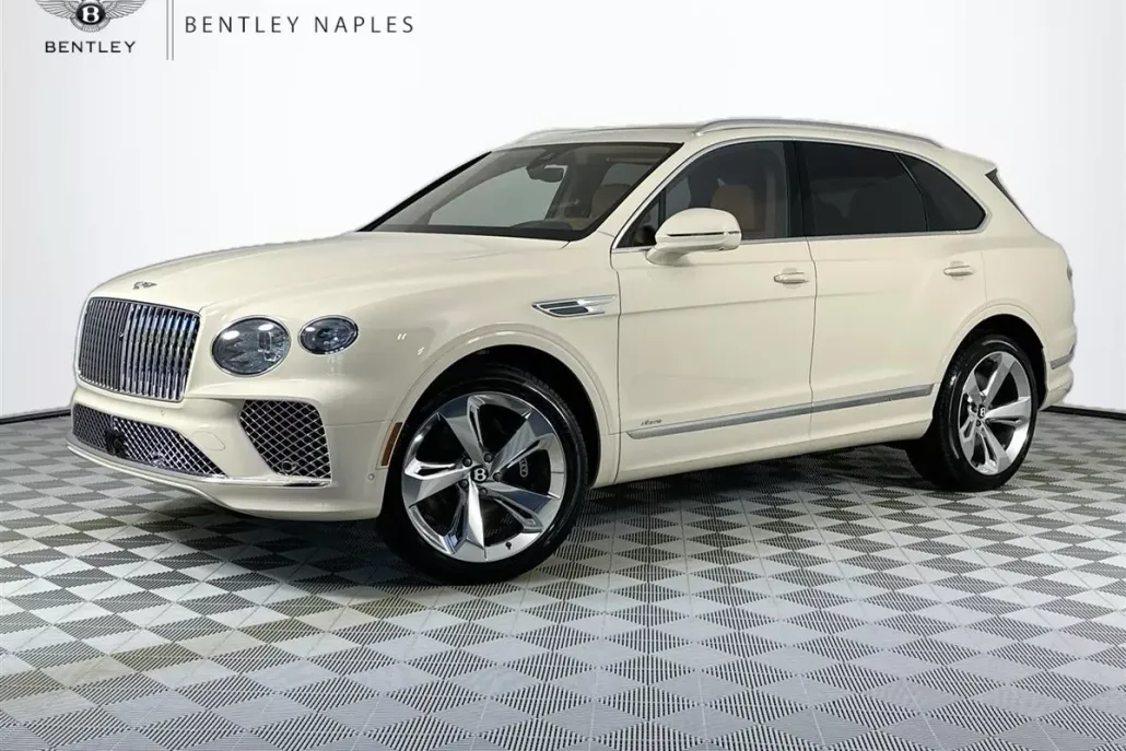 2025 Bentley Bentayga Azure photo 1