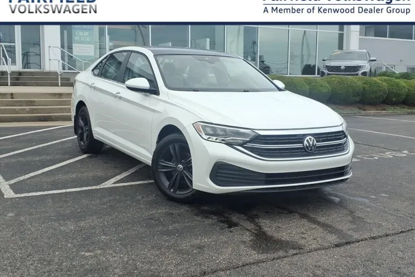2024 Volkswagen Jetta 1.5T SE photo 1