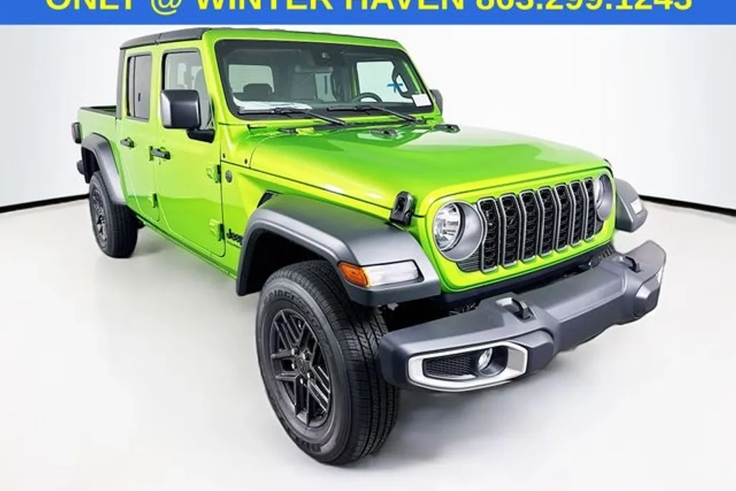 2025 Jeep Gladiator Sport S photo 1