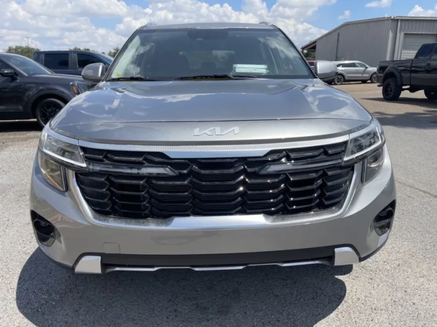 2026 Kia Seltos S photo 1