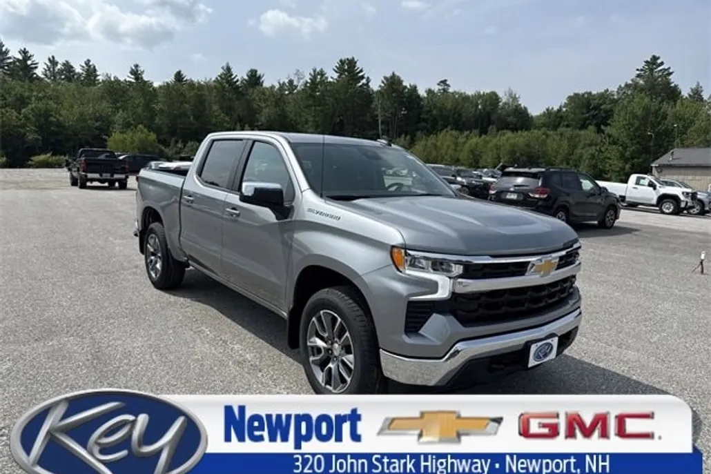 2026 Chevrolet Silverado 1500 LT photo 1