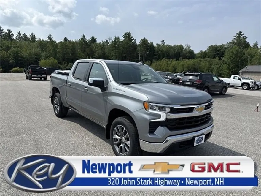 2026 Chevrolet Silverado 1500 LT photo 1
