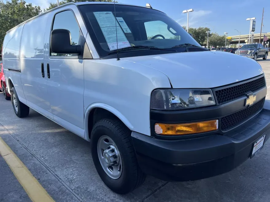 2023 Chevrolet Express Cargo 2500 Van photo 1
