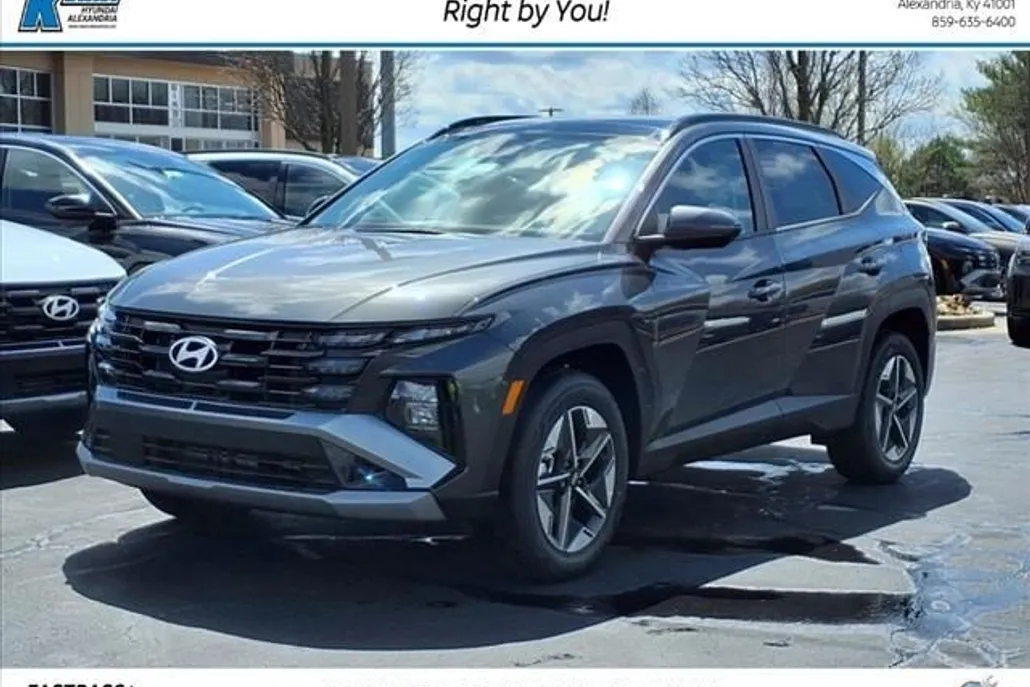 2025 Hyundai Tucson Hybrid SEL Convenience photo 1
