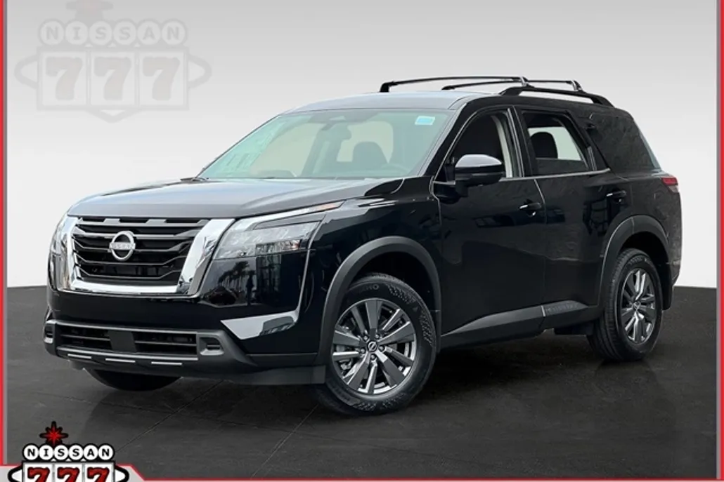 2025 Nissan Pathfinder SV photo 1