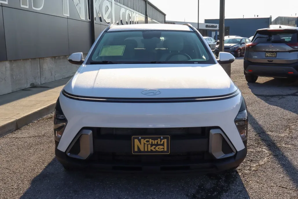 2024 Hyundai Kona SEL photo 1