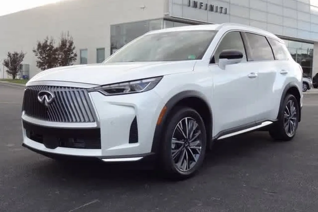 2026 Infiniti QX60 Luxe photo 1