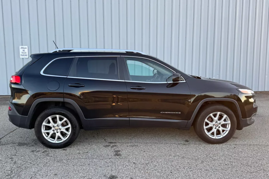 2014 Jeep Cherokee Latitude photo 1