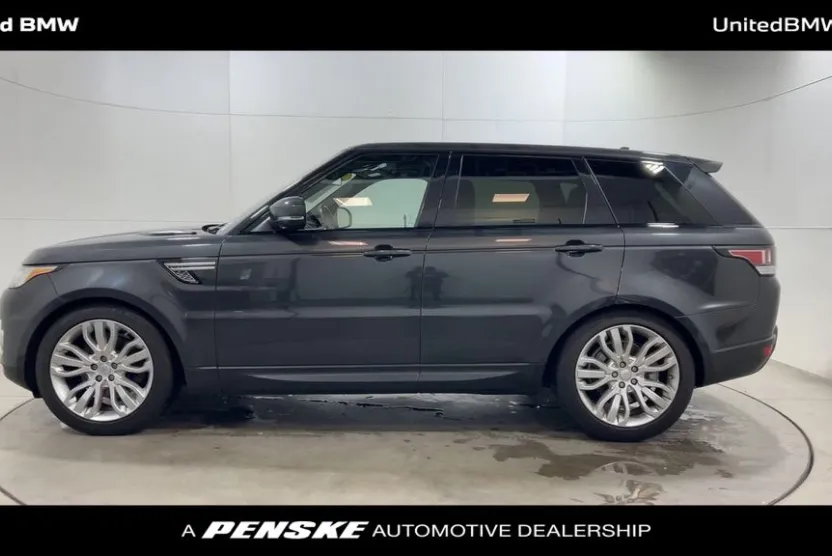 2016 Land Rover Range Rover Sport SuperCharged HSE photo 1