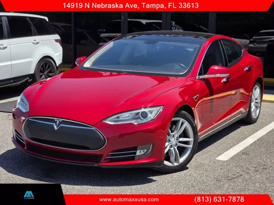 2013 Tesla Model S photo 1