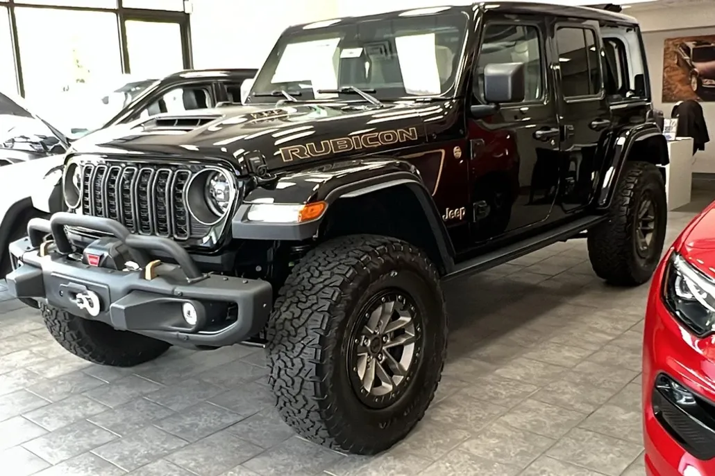 2024 Jeep Wrangler Rubicon 392 photo 1