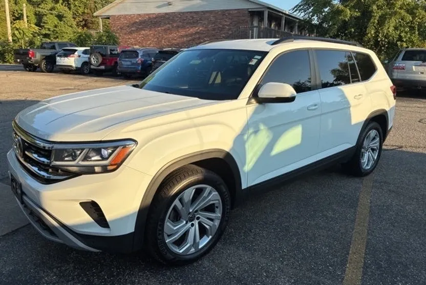 2021 Volkswagen Atlas V6 SE Technology photo 1