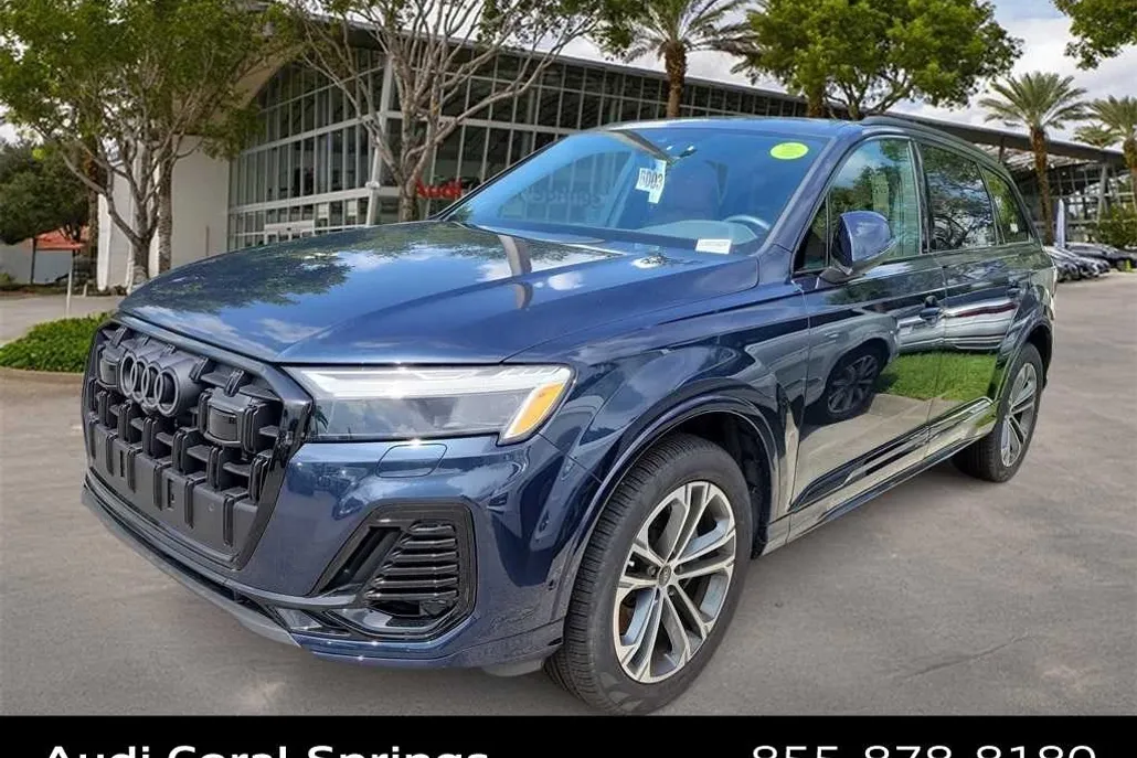 2025 Audi Q7 Premium Plus photo 1