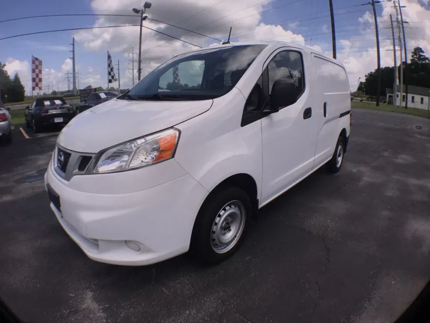 2020 Nissan NV200 photo 1