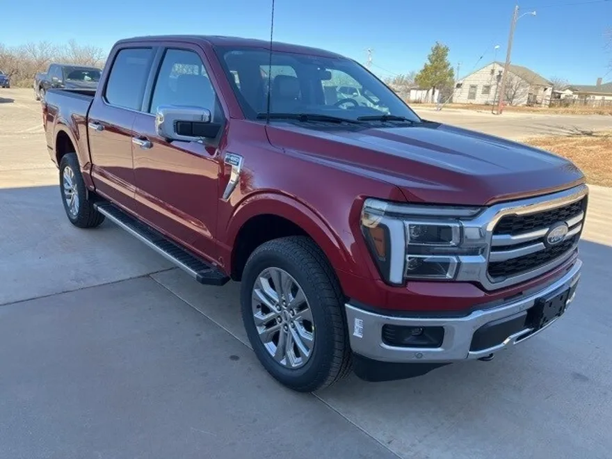 2025 Ford F-150 Lariat photo 1