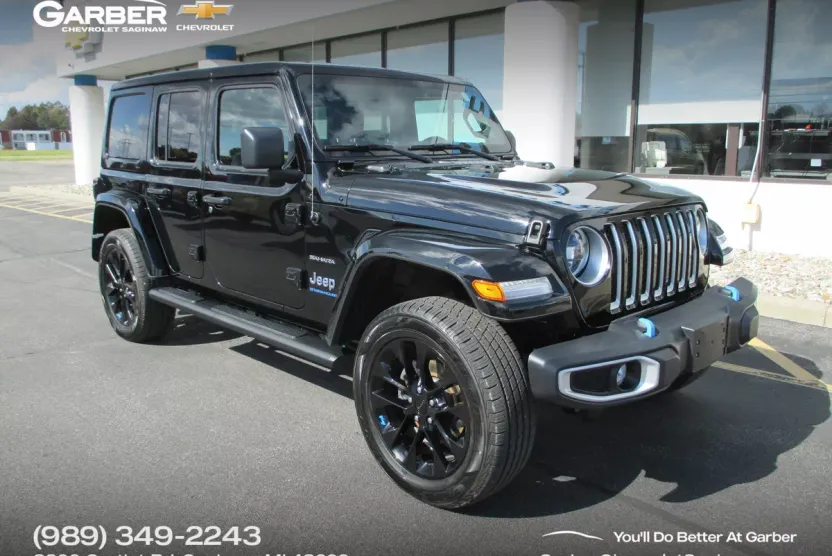 2023 Jeep Wrangler 4xe Sahara photo 1