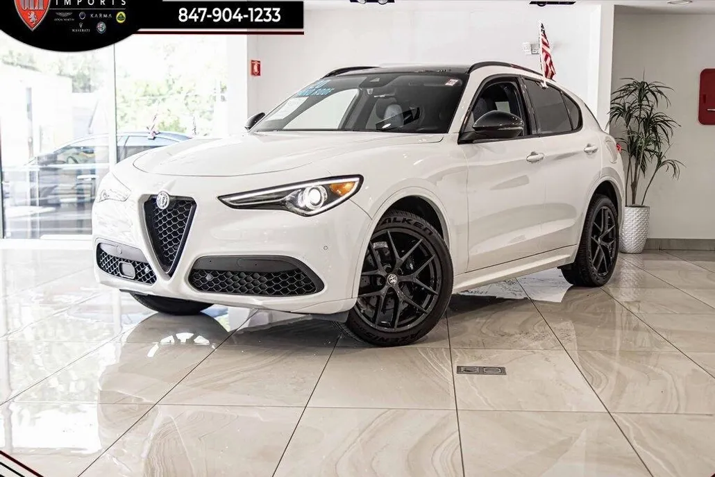 2020 Alfa Romeo Stelvio Ti Sport photo 1