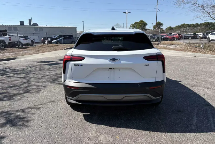 2024 Chevrolet Blazer EV photo 1