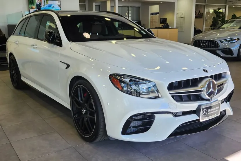 2020 Mercedes Benz E S 4MATIC Wagon photo 1