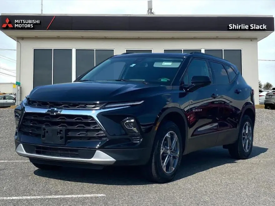 2023 Chevrolet Blazer 2LT photo 1
