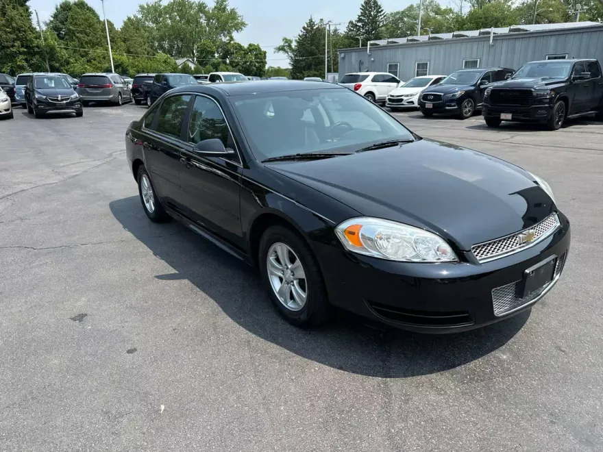 2012 Chevrolet Impala LS photo 1