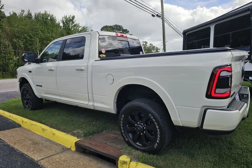 2022 Ram 2500 Laramie photo 1