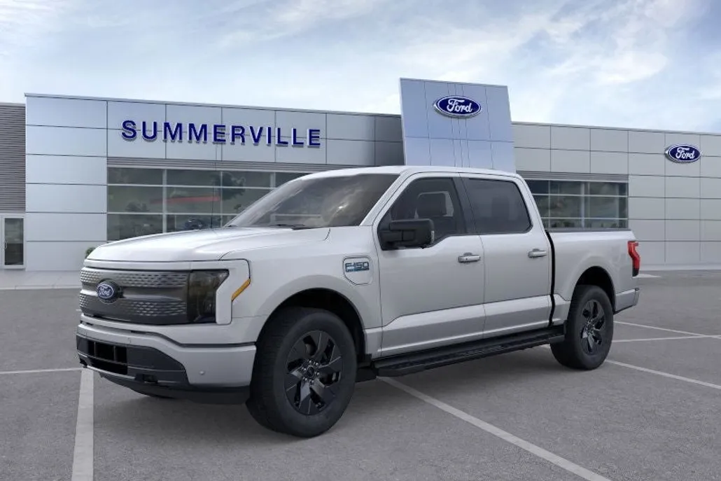 2025 Ford F-150 Lightning photo 1