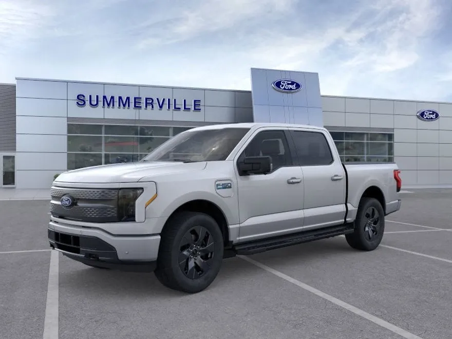 2025 Ford F-150 Lightning photo 1