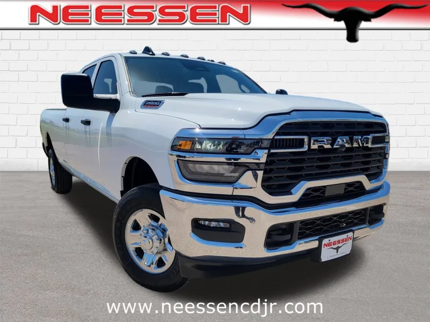 2025 Ram 2500 Tradesman photo 1