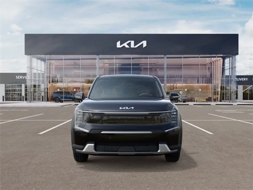 2026 Kia EV9 Light Long Range photo 1