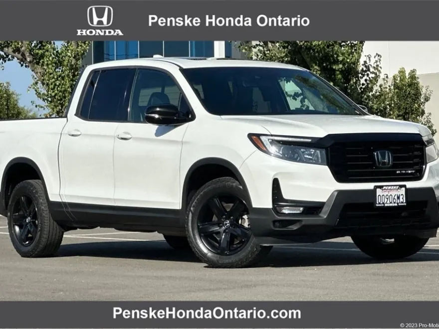 2022 Honda Ridgeline Black Edition photo 1