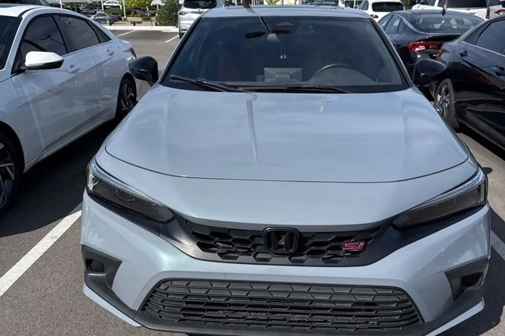 2023 Honda Civic Si photo 1