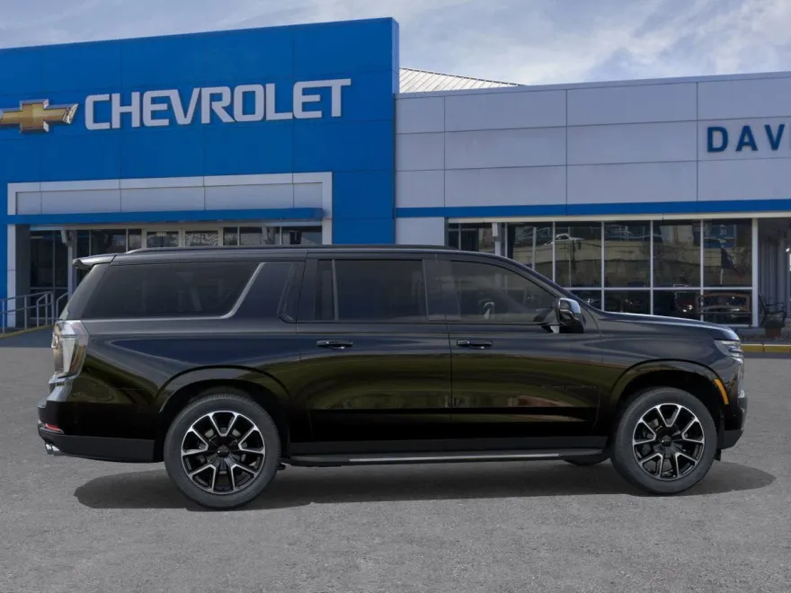 2026 Chevrolet Suburban RST photo 1