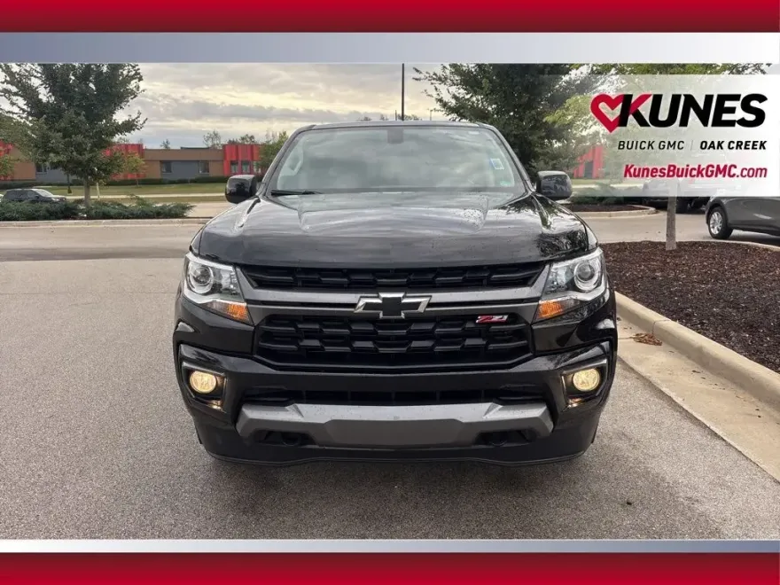 2022 Chevrolet Colorado Z71 photo 1