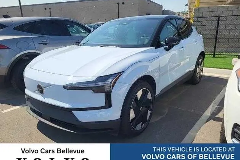 2025 Volvo EX30 Ultra photo 1